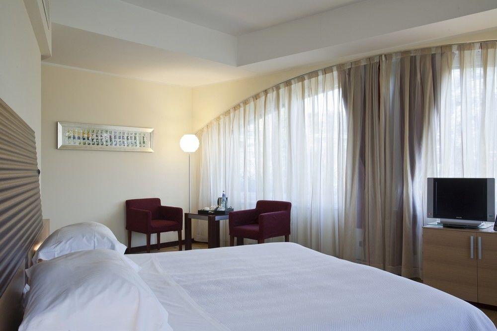 Nh Milano 2 Hotell Segrate Eksteriør bilde